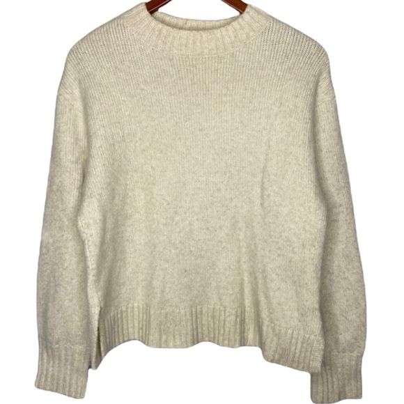 H&M Sweaters - H&M Basic Cozy Sweater
